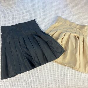 Lot of 2 SHEIN Black Tan Khaki Mini Pleated pleat Skirt Set 26” small s